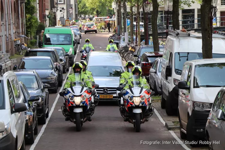 Misdaadjournalist Peter R. de Vries onderweg naar laatste rustplaats