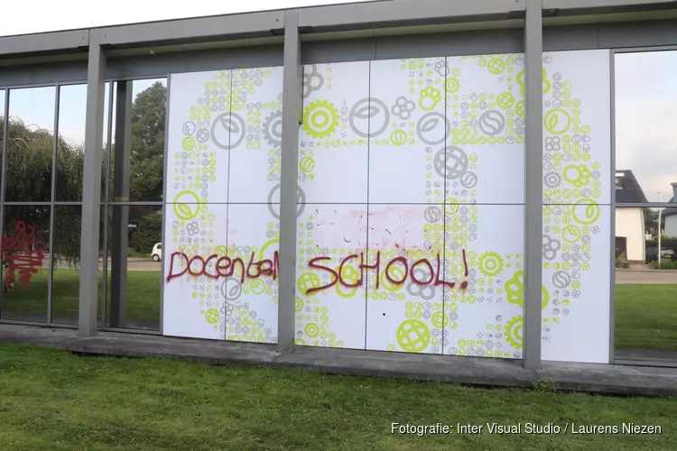 Vandalen bekladden school in Aalsmeer