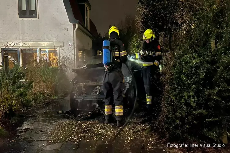 Getuigen gezocht van autobrand