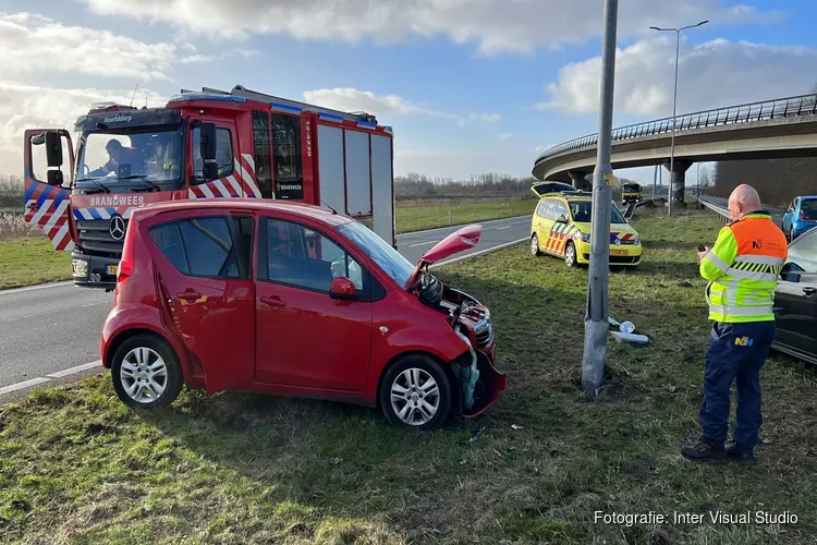 Man overleden na ongeval op de N205 bij Vijfhuizen