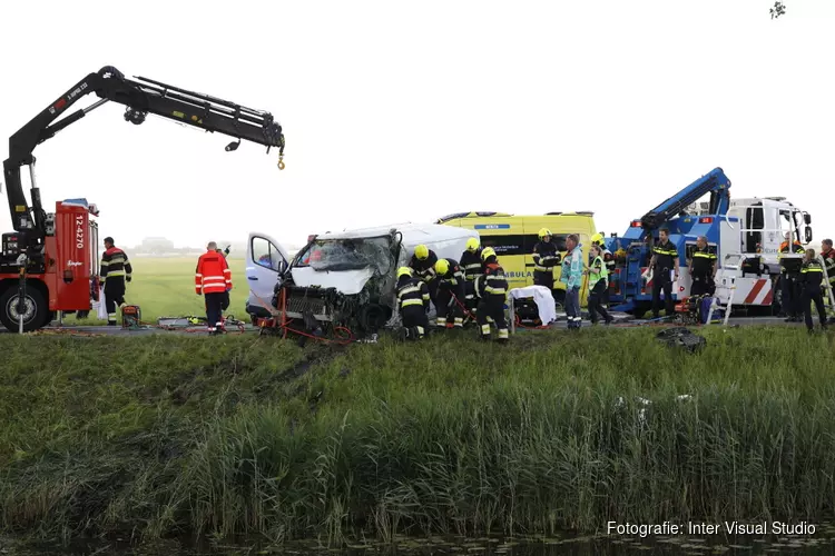 Bestelbus gecrasht in Hoofddorp