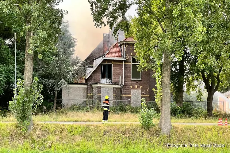 Stolpboerderij Hoofddorp weer getroffen door brand