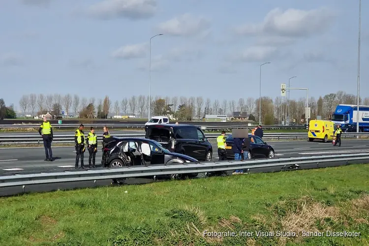 Ongeluk met vier voertuigen in Lijnden