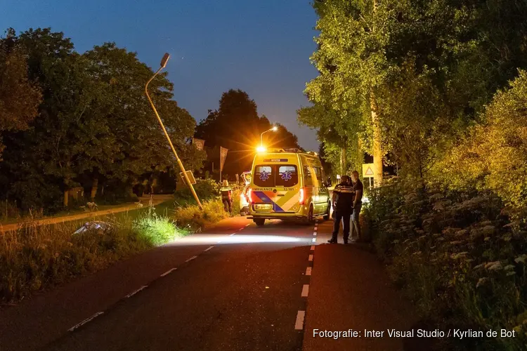 Automobilist naar ziekenhuis na ongeluk bij Cruquius