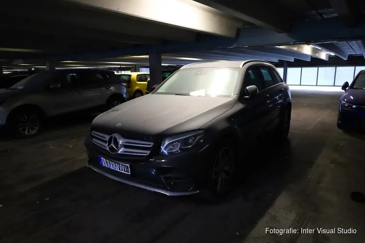 Voor duizenden euro's aan vernielingen in parkeergarage, getuigen gezocht