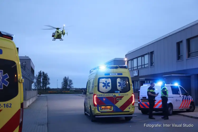 Persoon ernstig gewond geraakt op Haarlemmerstraatweg in Halfweg