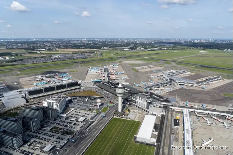 College vraagt raad verklaring van geen bedenkingen voor omgevingsvergunning reinigingsinstallatie Schiphol