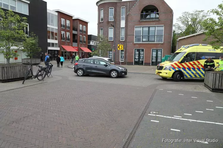 Voetganger gewond bij aanrijding Praamplein Aalsmeer