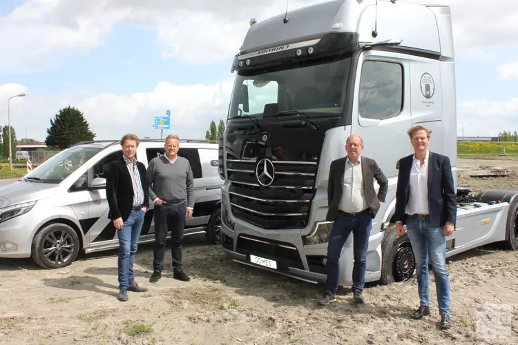 Nieuwe vestiging Mercedes-Benz dealer Gomes aan de N201 in Green Park Aalsmeer