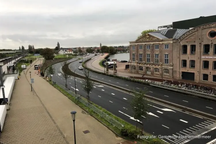 &#39;Boulevard&#39; op boezembrug Halfweg hele verbetering