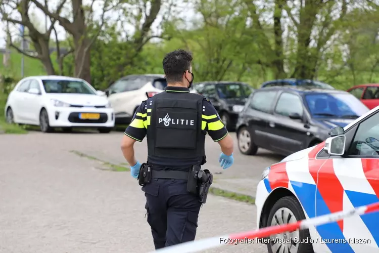 15-jarige Hoofddorper zwaargewond door aanval met machete, verdachte aangehouden.